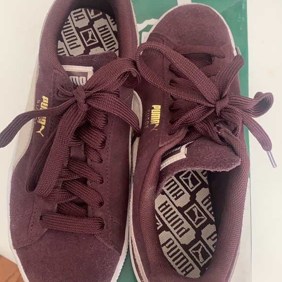 Burgundy suede puma shoes woman’s - Picture 4 of 4